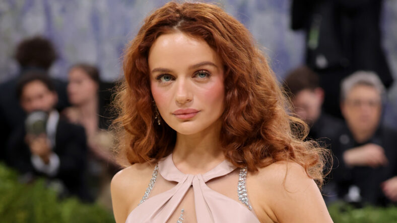 Joey King arrives for the Met Gala