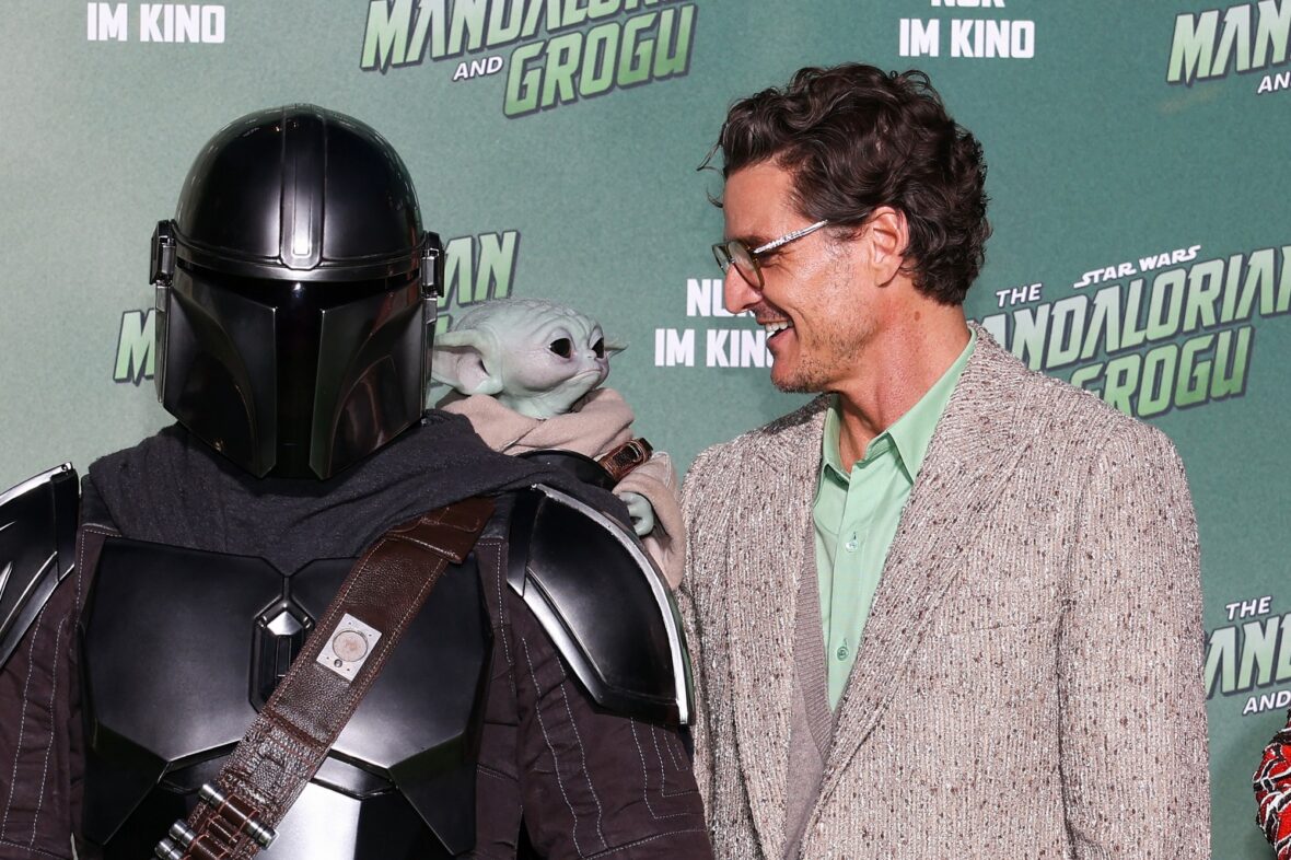 Pedro Pascal e Sigourney Weaver participam da celebração dos fãs em Berlim 
