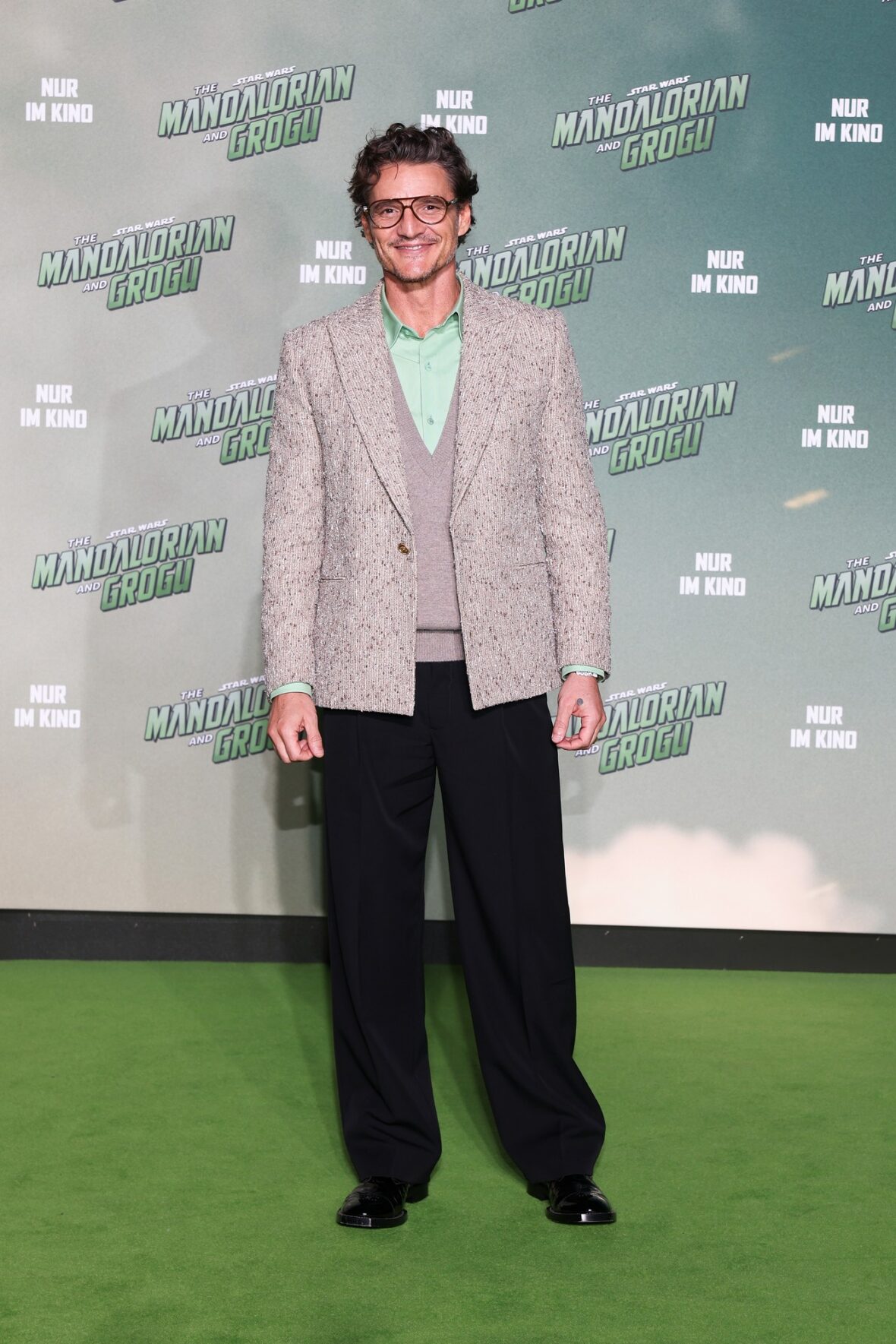 Pedro Pascal e Sigourney Weaver participam da celebração dos fãs em Berlim 