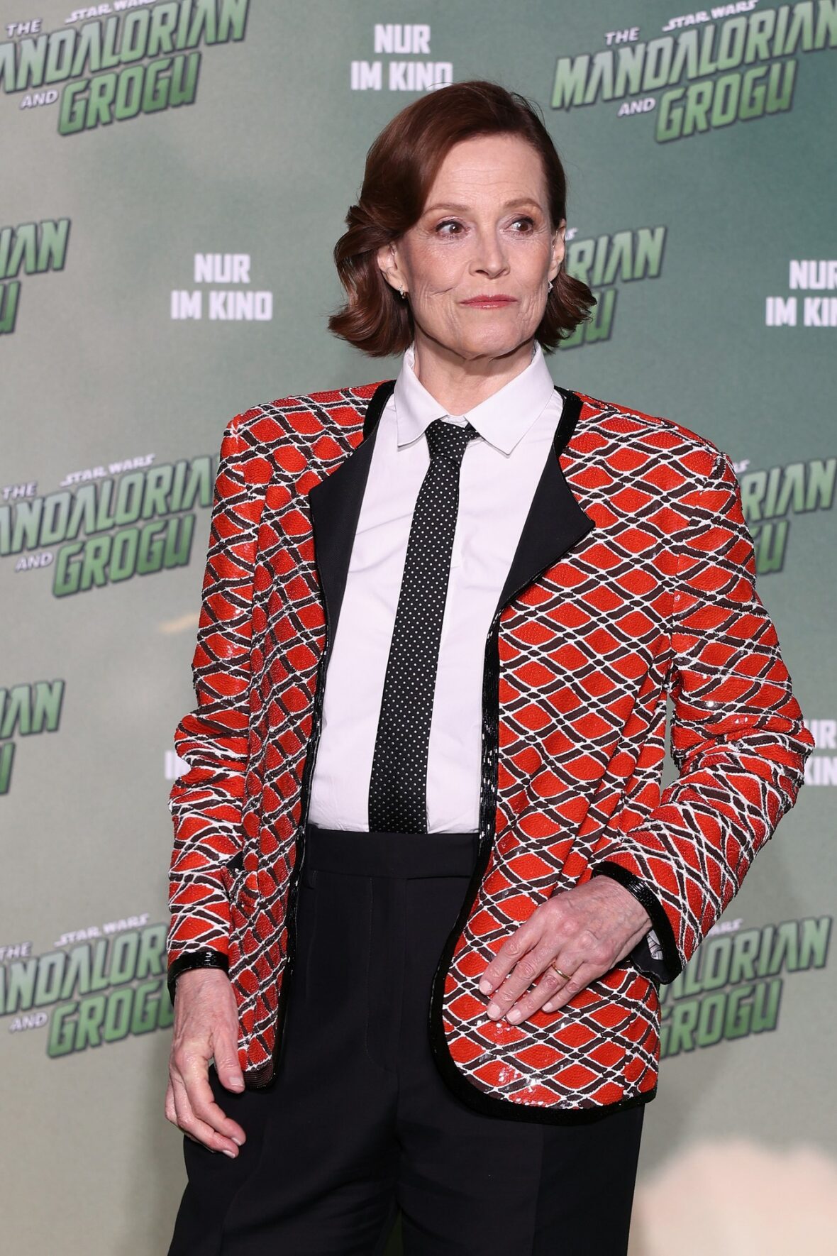 Pedro Pascal e Sigourney Weaver participam da celebração dos fãs em Berlim 