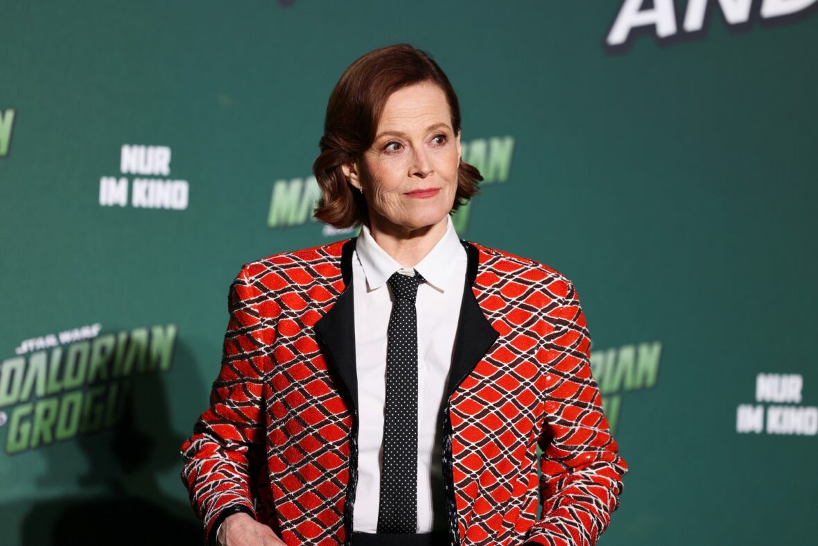 Pedro Pascal e Sigourney Weaver participam da celebração dos fãs em Berlim 