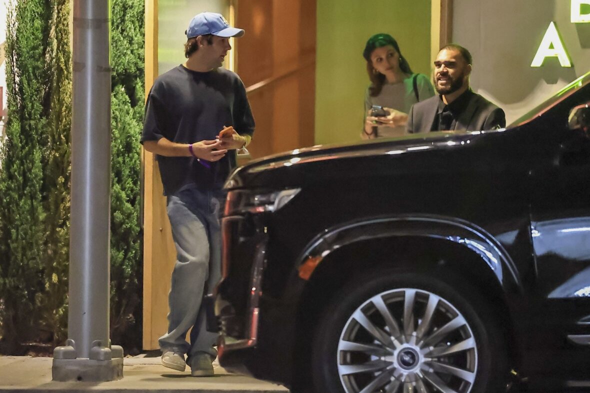 Olivia Jade, Victoria Justice, and David Dobrik at Alba Restaurant in LA