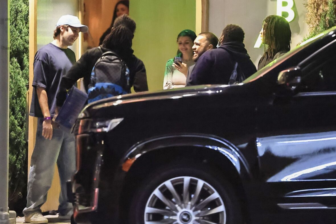 Olivia Jade, Victoria Justice, and David Dobrik at Alba Restaurant in LA