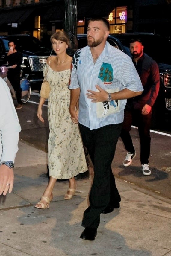 Taylor Swift and Travis Kelce grab dinner in New York City