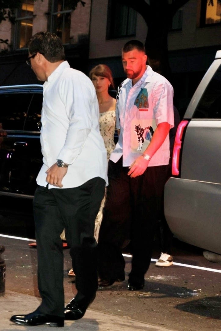 Taylor Swift and Travis Kelce grab dinner in New York City