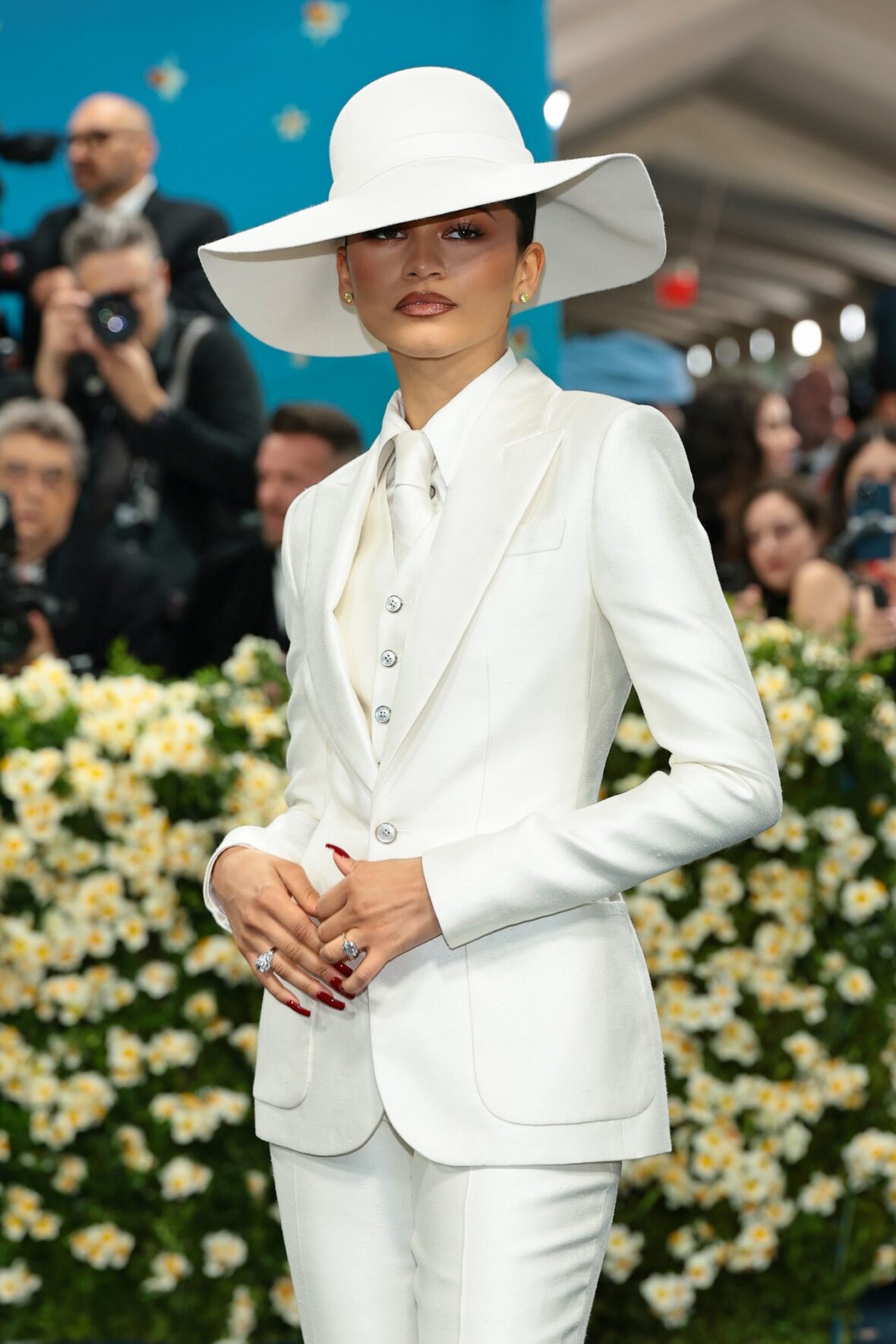 Zendaya passou na reunião de gala