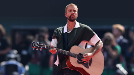 Justin Bieber performing fifa world cup final