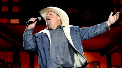 Garth Brooks performs at Stagecoach