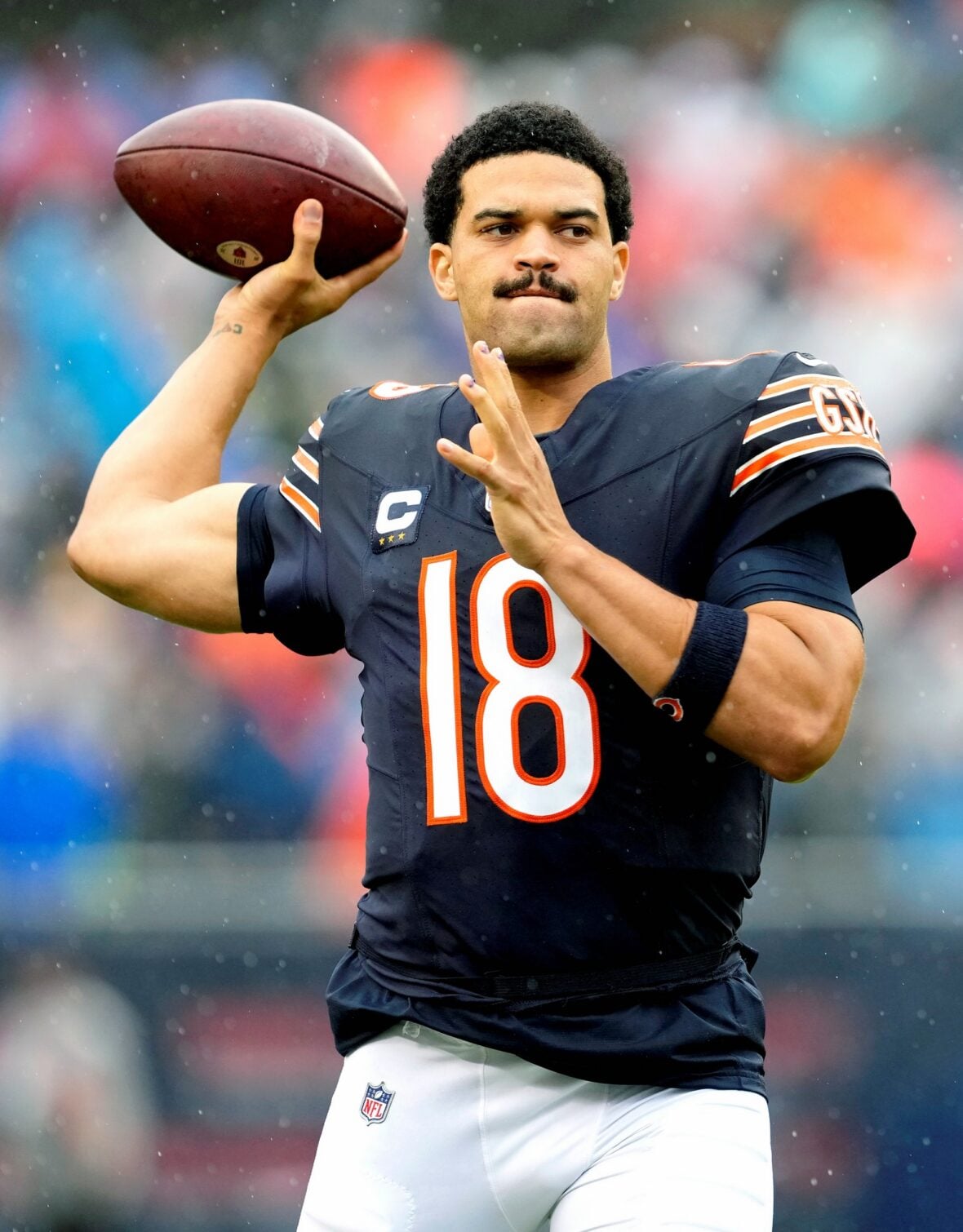 Caleb Williams on the field during September 20 NFL game