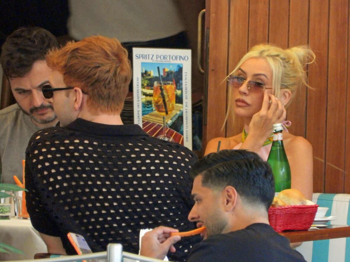 Christina Aguilera & Matthew Rutler on vacation in Italy