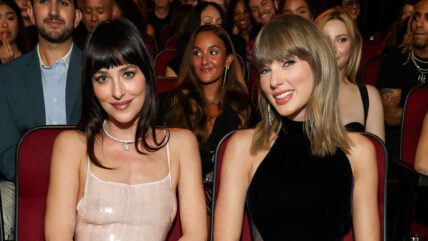 Dakota Johnson and Taylor Swift at the VMAs