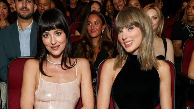 Dakota Johnson and Taylor Swift at the VMAs