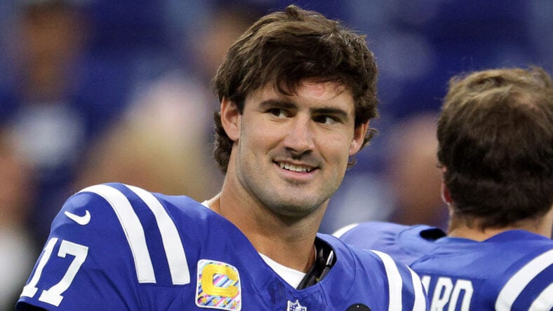 Daniel Jones #17 of the Indianapolis Colts warms up prior to the game against the Las Vegas Raiders at Lucas Oil Stadium on October 05, 2025 in Indianapolis, Indiana