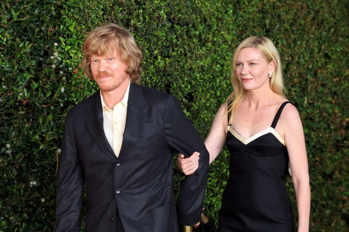 Digger cast at the Los Angeles movie.
