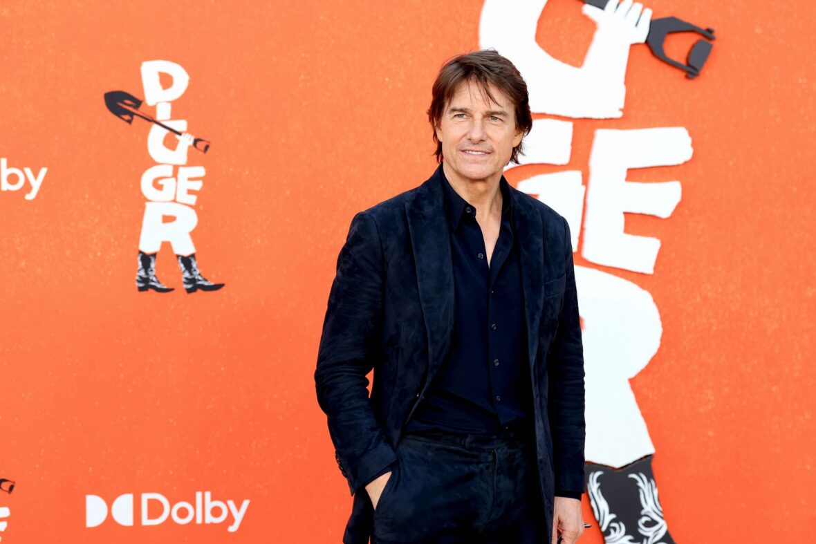 Digger cast at the Los Angeles movie.