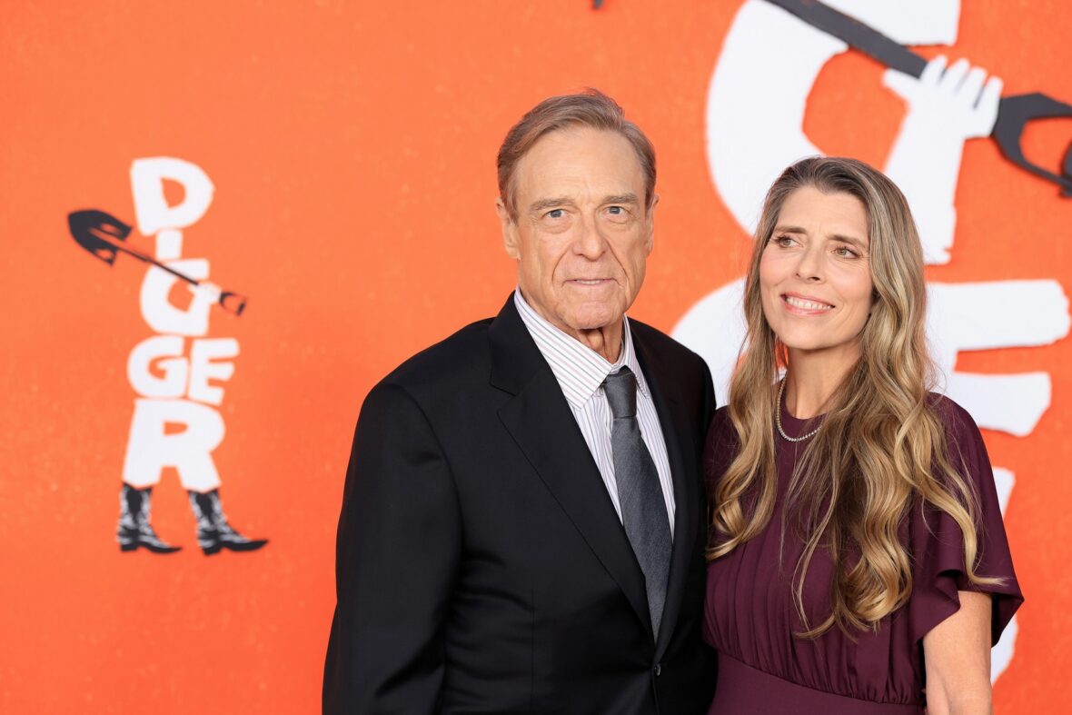 Digger cast at the Los Angeles movie.