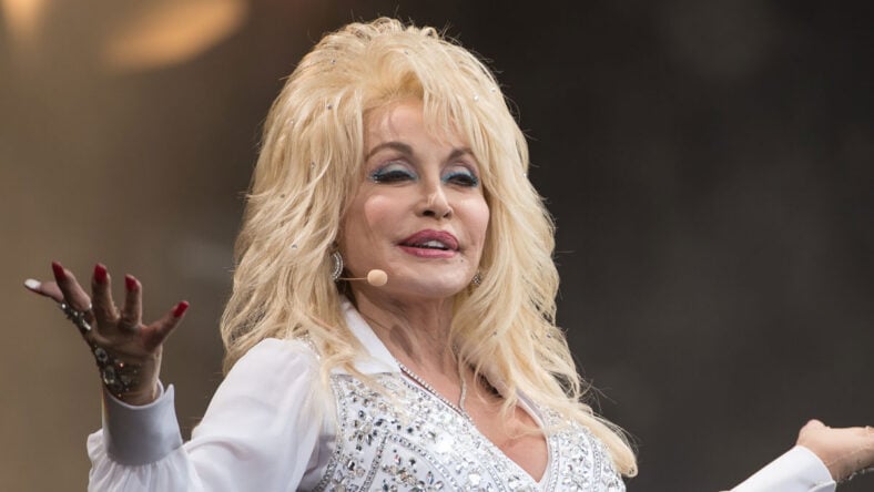 Dolly Parton on stage in 2014