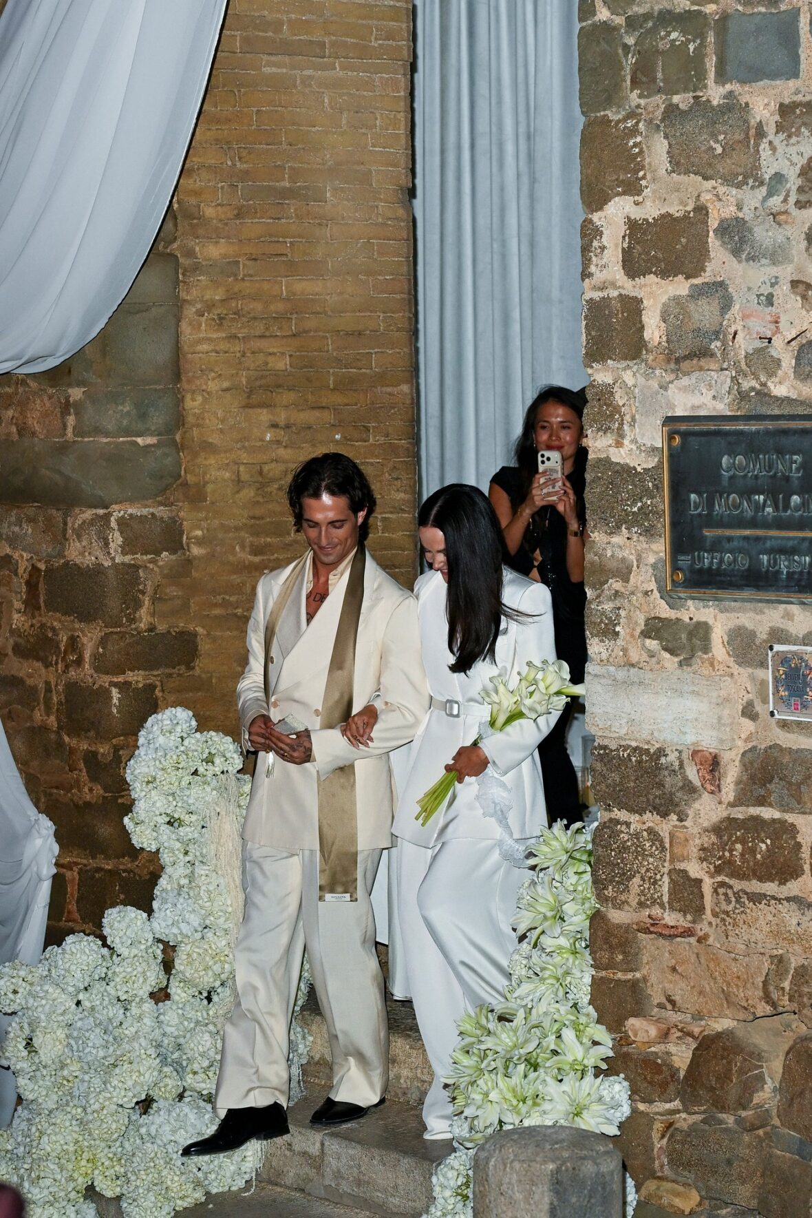Dove Cameron and Damiano David at their wedding on Thursday (September 24) in Montalcino, Italy