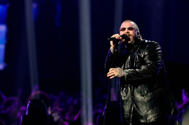 Teddy Swims performs during a George Michael tribute at the 2026 MTV VMAs