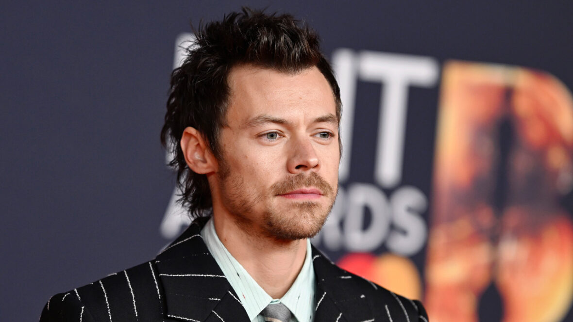 Harry Styles wears orange short-shorts in NYC