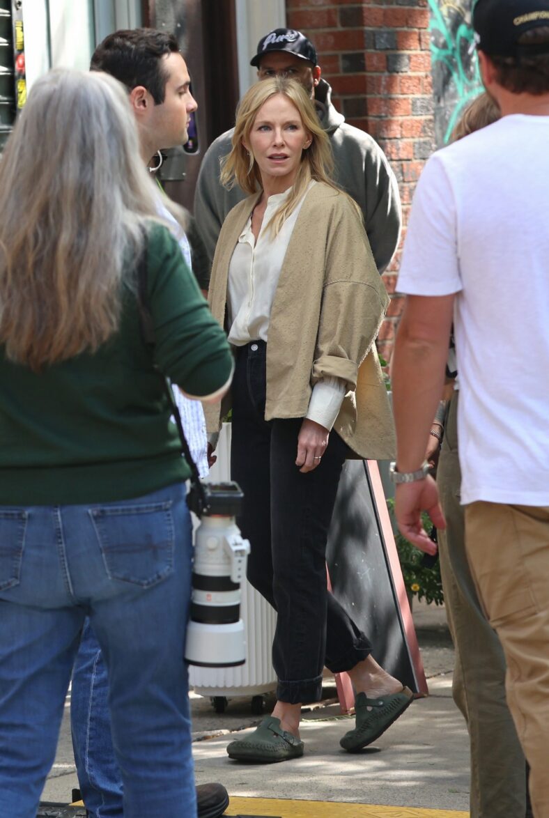 Kelli Giddish on set of Law & Order: SVU