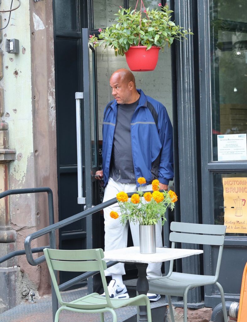 Rick Brunson on set of Law & Order: SVU