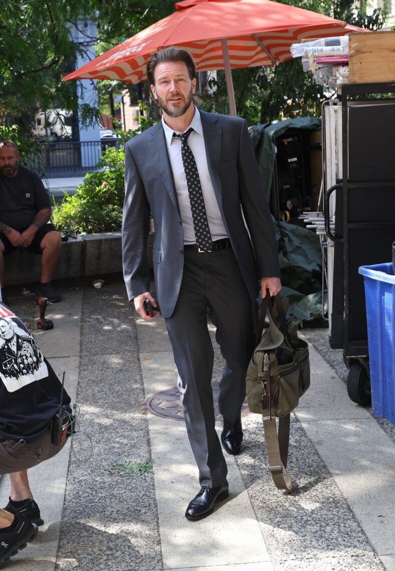 Bill Heck on set of Law & Order: SVU