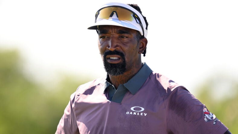 JR Smith plays golf in a tournament