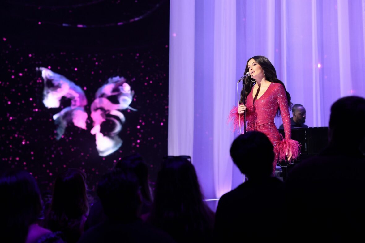 Kacey Musgraves performs at VMAs