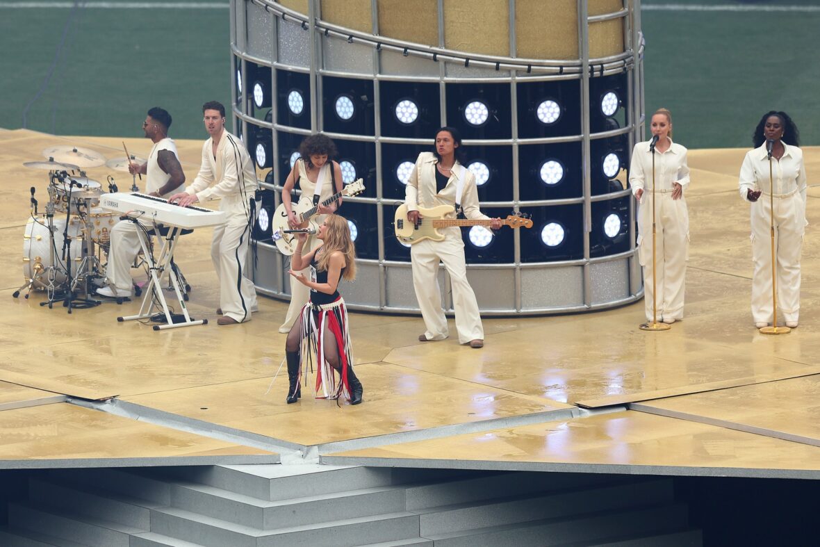 Kylie Minogue performs at the 2026 AFL Grand Final.