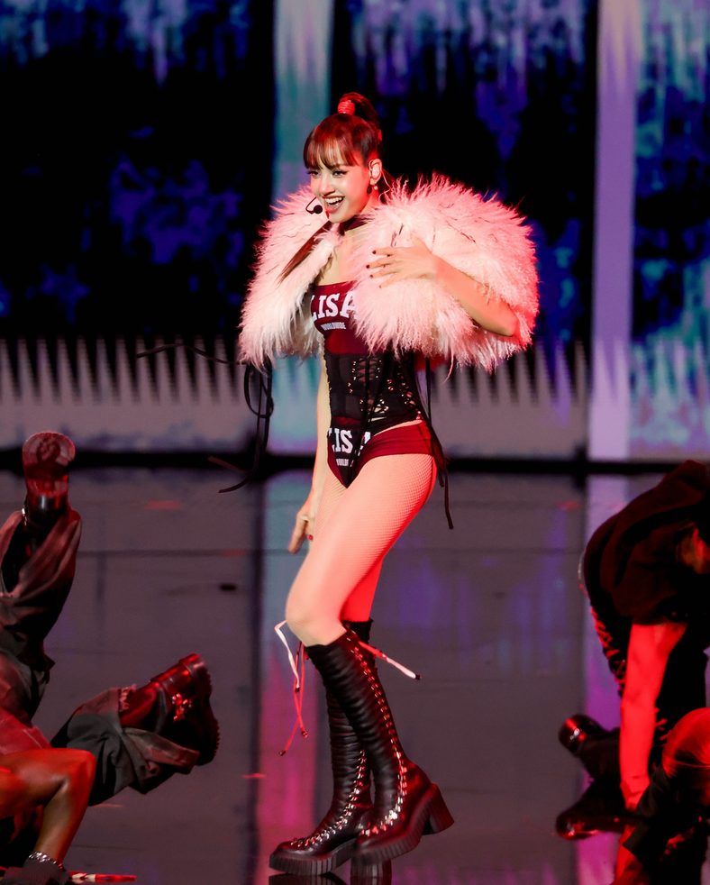 LISA performs on 2026 MTV VMAs