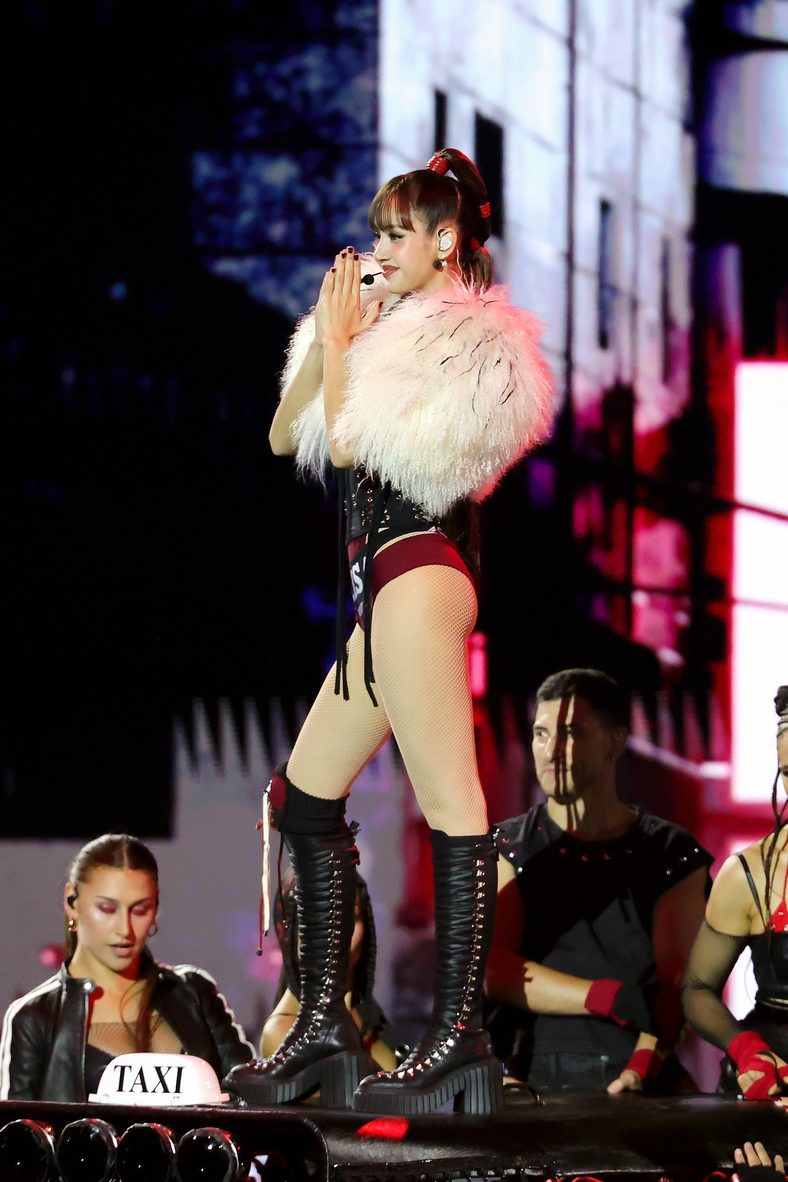 LISA performs on 2026 MTV VMAs