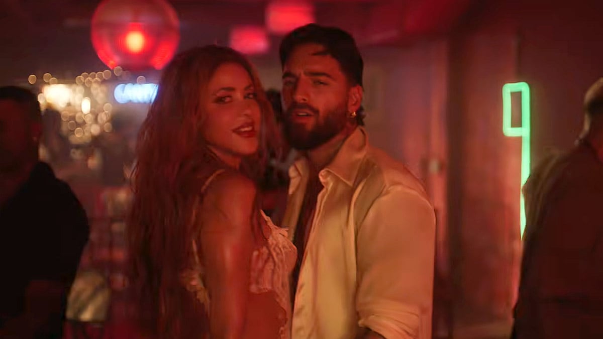 ‘AGUA’ Lyrics & English Translation: Maluma & Shakira Team Up for New Song & Steamy Video – Watch Now!