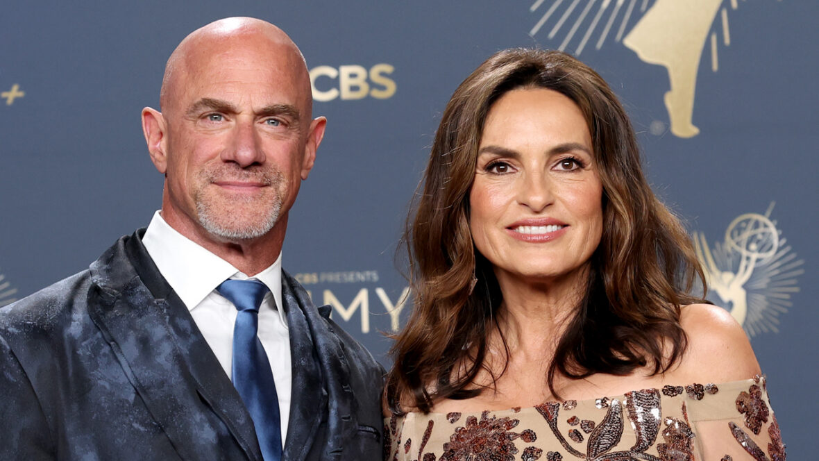 mariska-chris-confirmed Christopher Meloni and Mariska Hargitay pose at the 2025 Emmy Awards