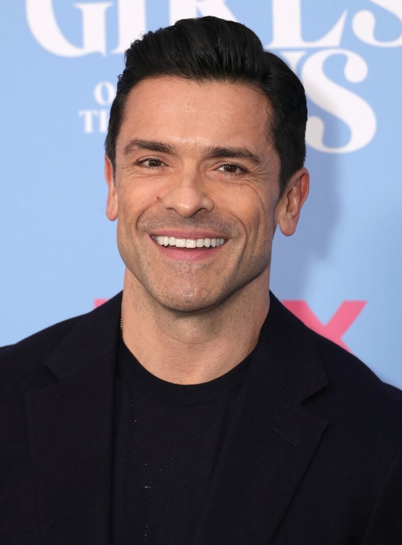 Mark Consuelos having toe surgery