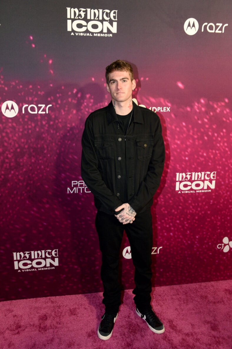 Presley Gerber walks red carpet in black outfit