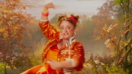 Rachel Dratch in Dunkin commercial