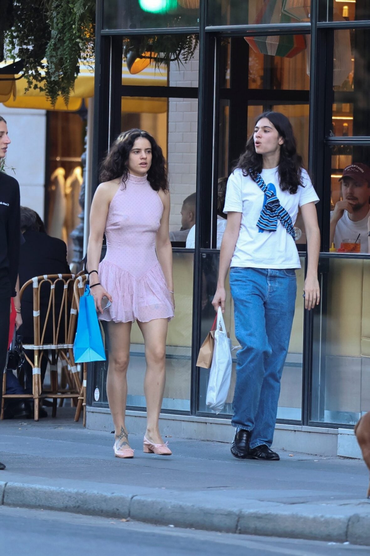 Rosalia & Loli Bahia in Paris
