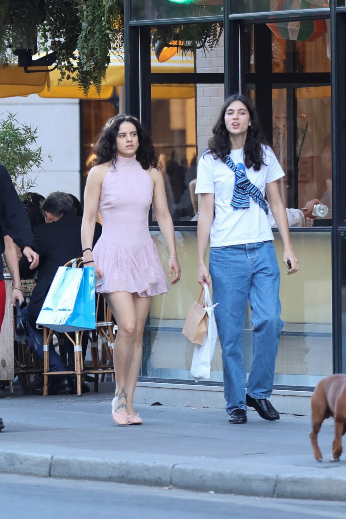 Rosalia & Loli Bahia in Paris