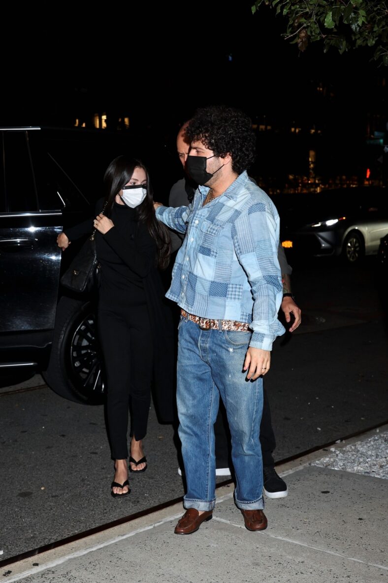 Selena Gomez and Benny Blanco return to their hotel after getting dinner in NYC