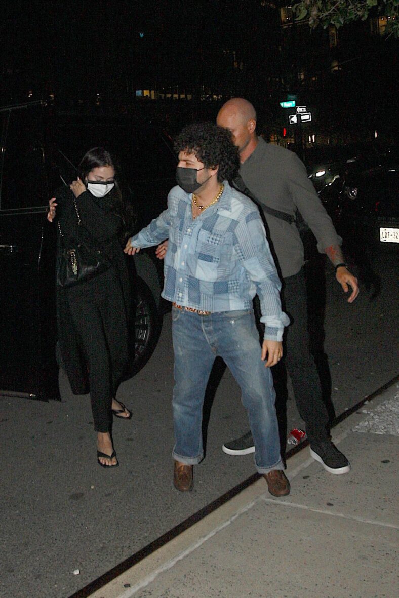 Selena Gomez and Benny Blanco return to their hotel after getting dinner in NYC