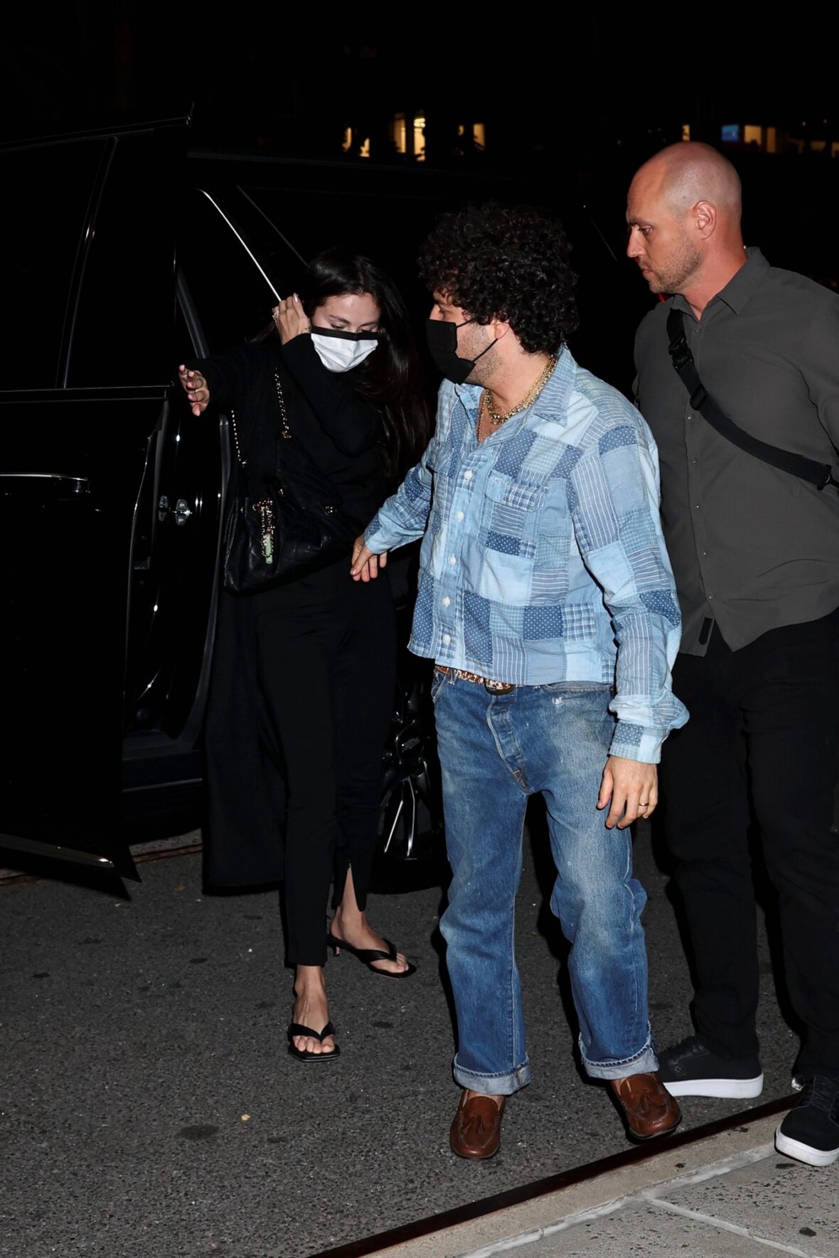 Selena Gomez and Benny Blanco return to their hotel after getting dinner in NYC