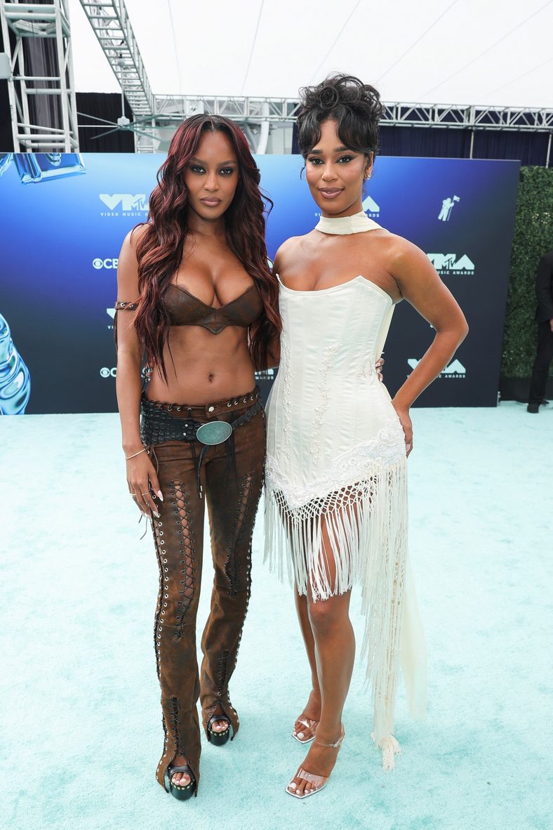 Ciara Miller and Mia Calabrese pose at the 2026 MTV VMAs