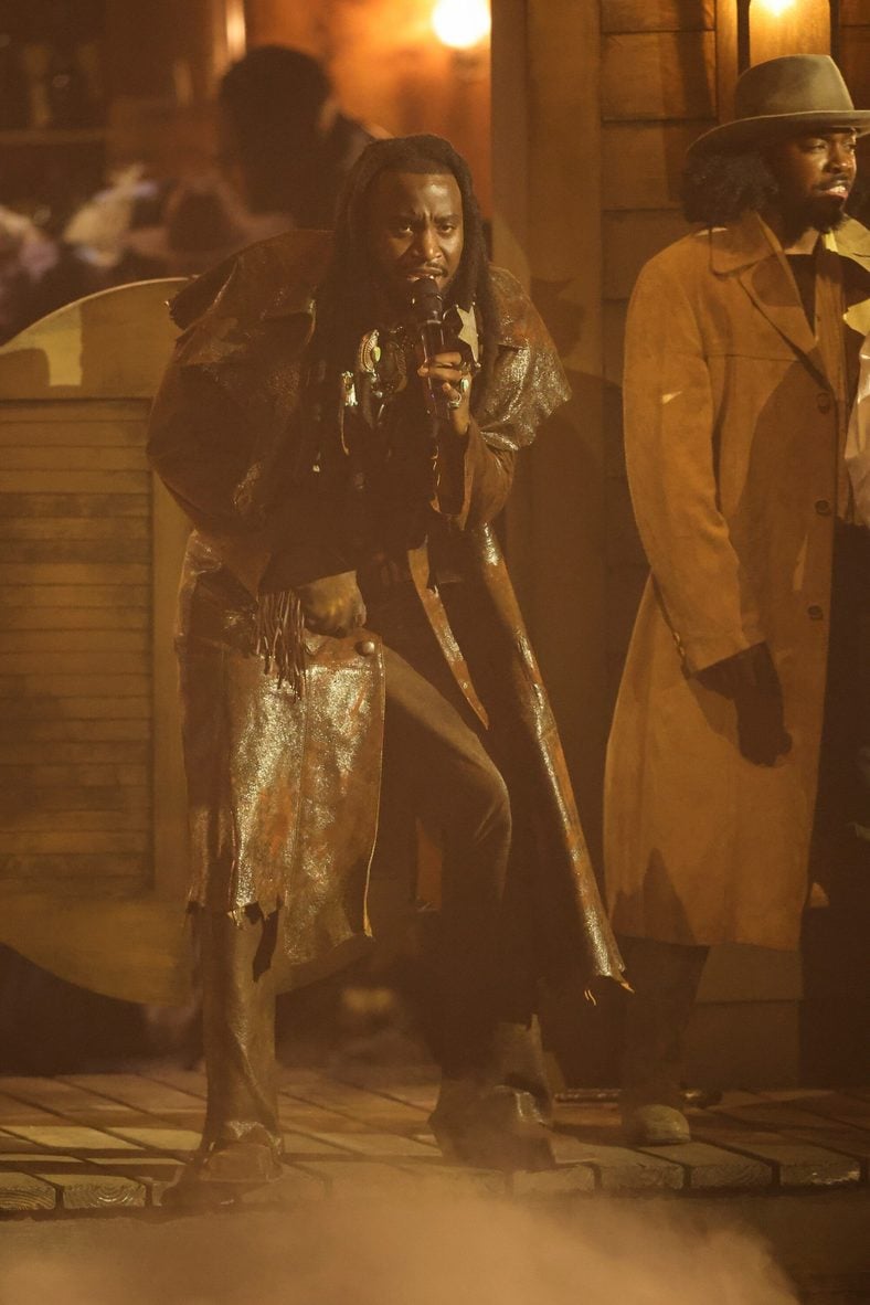 Shaboozey performs on the MTV VMAs 2026