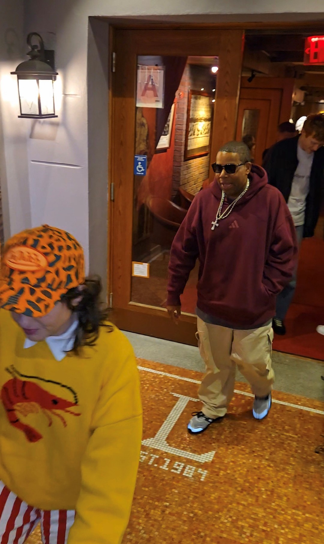 SNL cast members exit a restaurant on September 23 in NYC