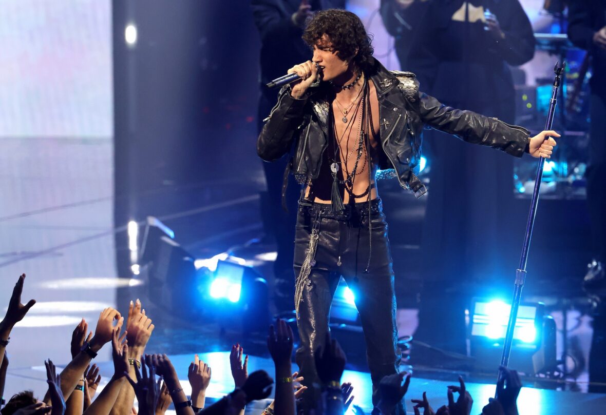Sombr wears George Michael leather jacket