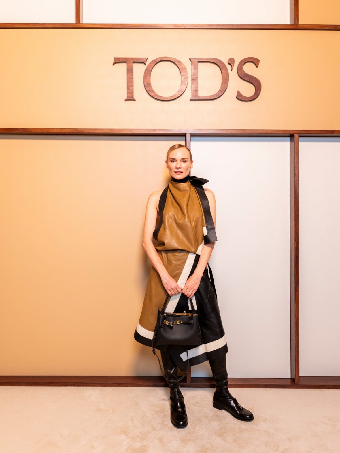 Kelly Rutherford at Tod's fashion show