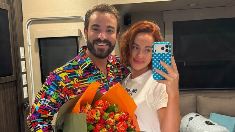 Whitney Leavitt snaps selfie with Conner backstage at Dancing With the Stars