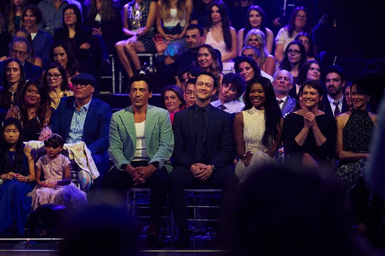 10 Things I Hate About You cast reunite on DWTS