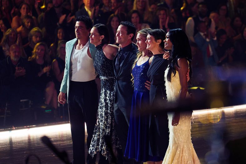 10 Things I Hate About You cast reunite on DWTS